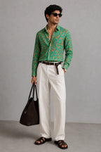 Green Monochrome Universal Style – Unisex Shirt Collection