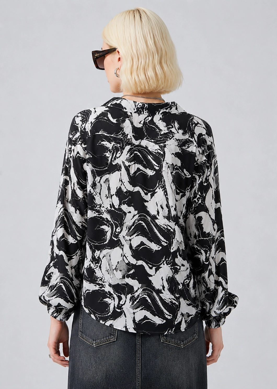 Black Dissolve Universal Style – Unisex Shirt Collection
