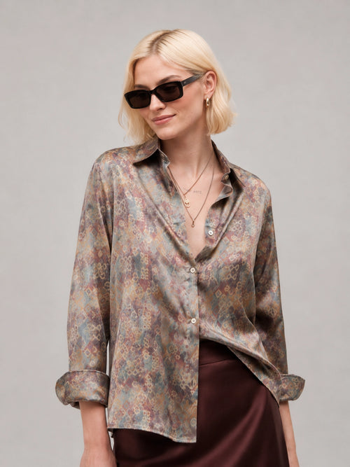 Cream Pixel Universal Style – Unisex Shirt Collection