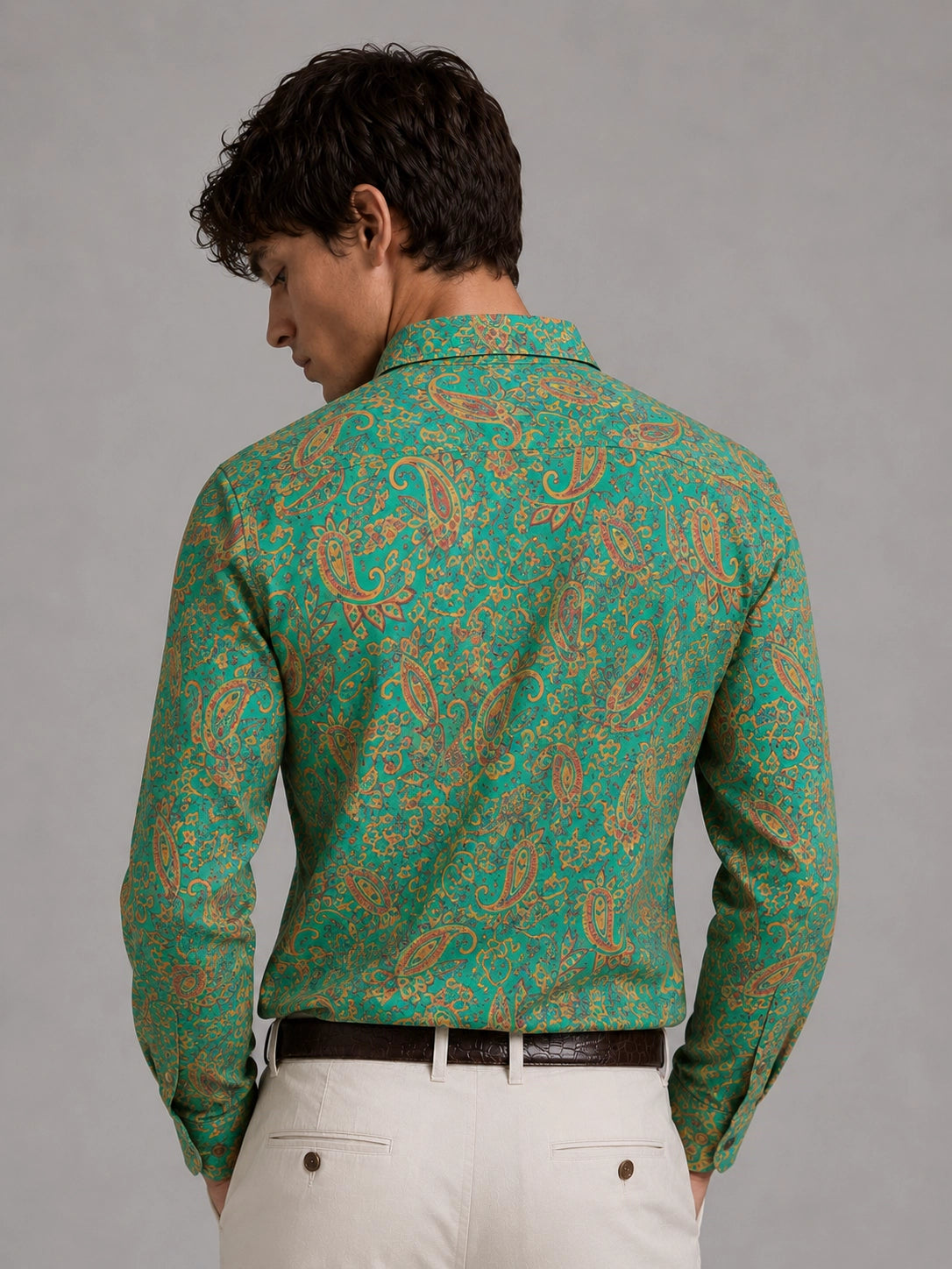 Green Monochrome Universal Style – Unisex Shirt Collection