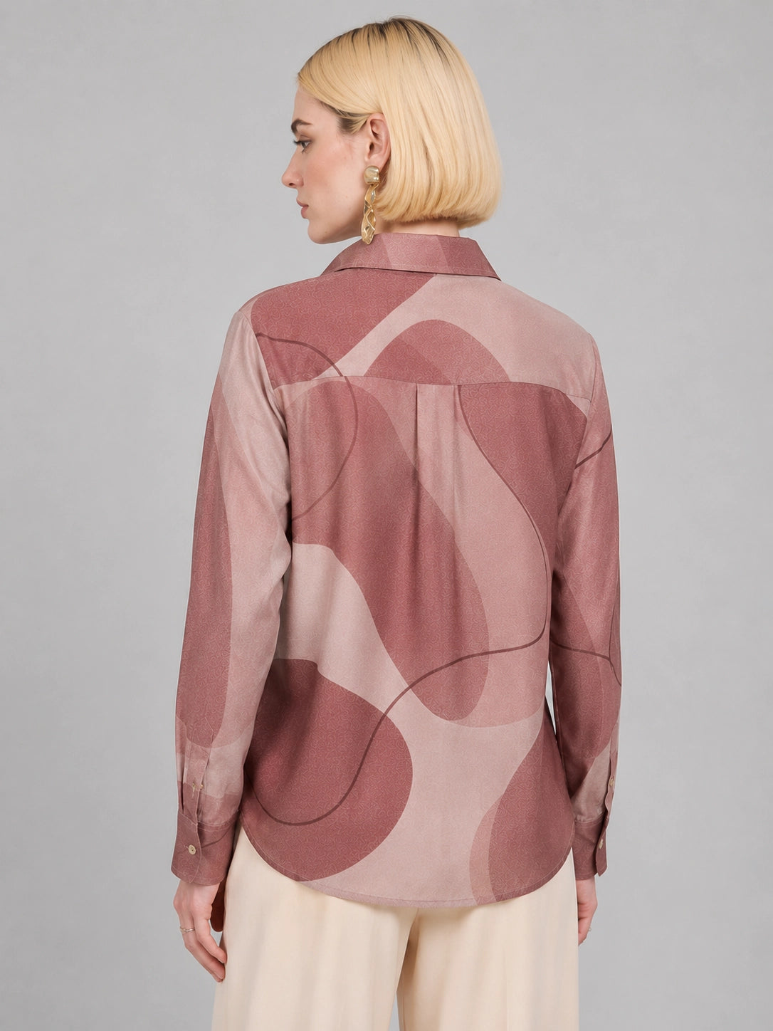 Peach Patches Universal Style – Unisex Shirt Collection